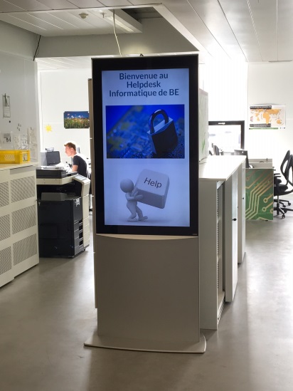 Digital Signage Showcase & Hospital